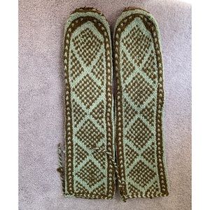 Hippie style slippers.